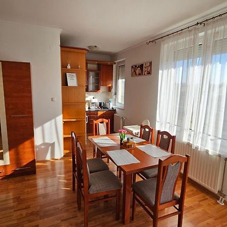Fischer Apartman 3 Hajdúszoboszló Exterior foto