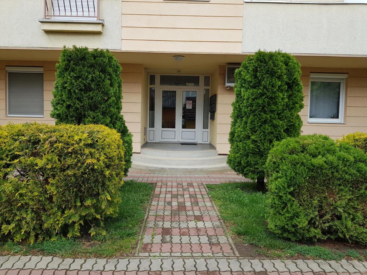 Fischer Apartman 3 Hajdúszoboszló Exterior foto